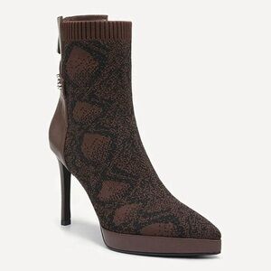 BRAND NEW Cosy Island platform snakeskin high Heeled Boots. Size 6